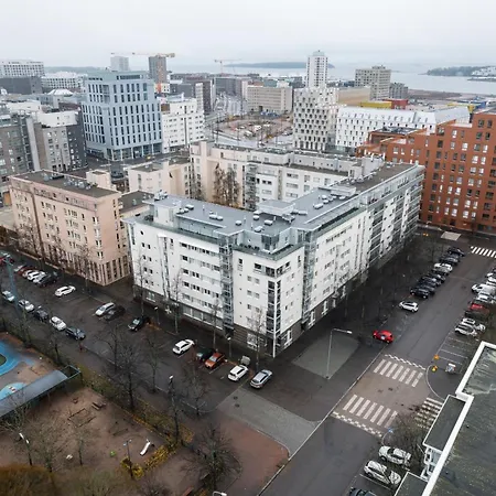 Spacious 2br Retreat With Private Sauna Apartment *