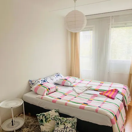 Spacious Retreat With Private Sauna * Helsinki