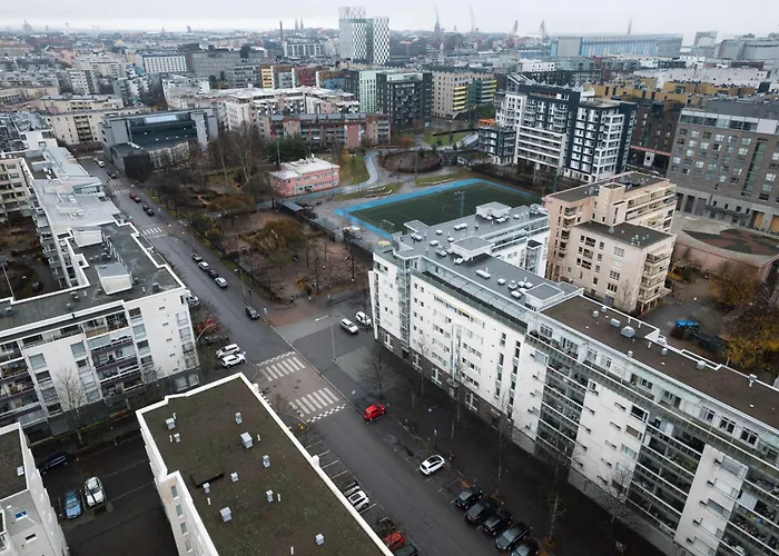 Spacious 2br Retreat With Private Sauna * 헬싱키