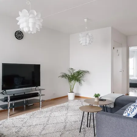 Spacious 2br Retreat With Sauna Huoneisto