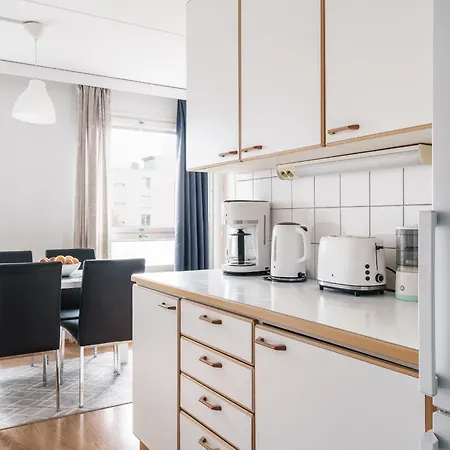 Huoneisto Spacious 2br Retreat With Sauna Helsinki