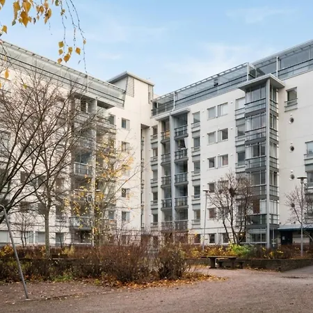Huoneisto Spacious 2br Retreat With Sauna